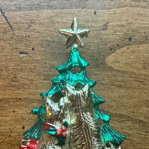 Vintage Cats Christmas Tree Brooch Pin Gold Tone Cat Lady Signed Holiday Jewelry - Picture 12 of 13